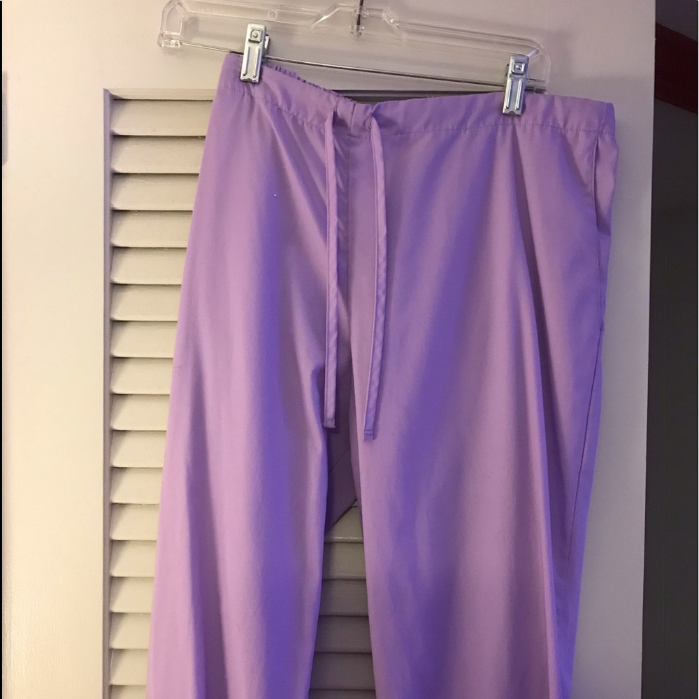 Cherokee Workwear Scrubs - Size M